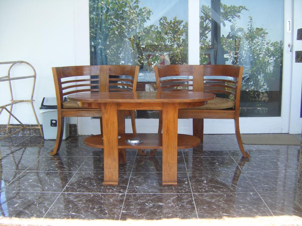 Alur Beach Homestay Amed  Ngoại thất bức ảnh