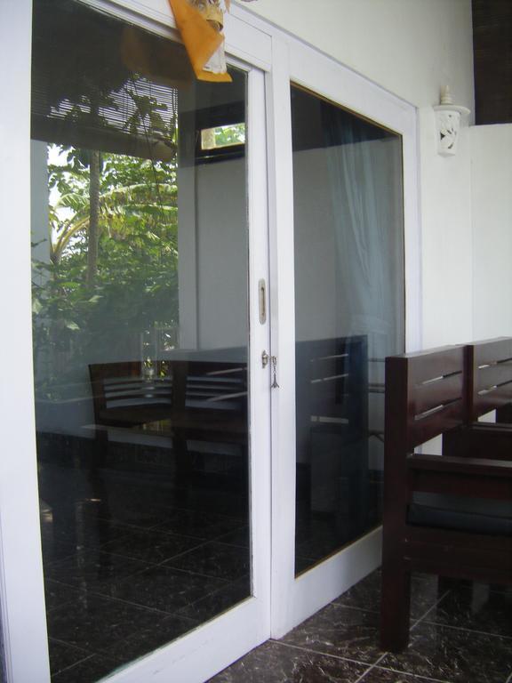 Alur Beach Homestay Amed  Phòng bức ảnh