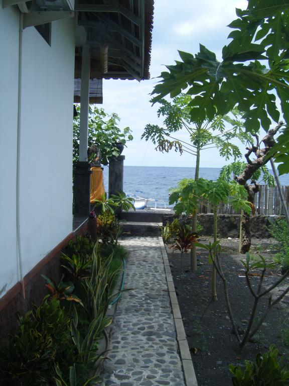 Alur Beach Homestay Amed  Ngoại thất bức ảnh