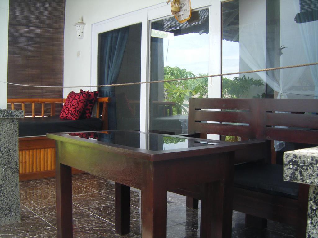Alur Beach Homestay Amed  Phòng bức ảnh