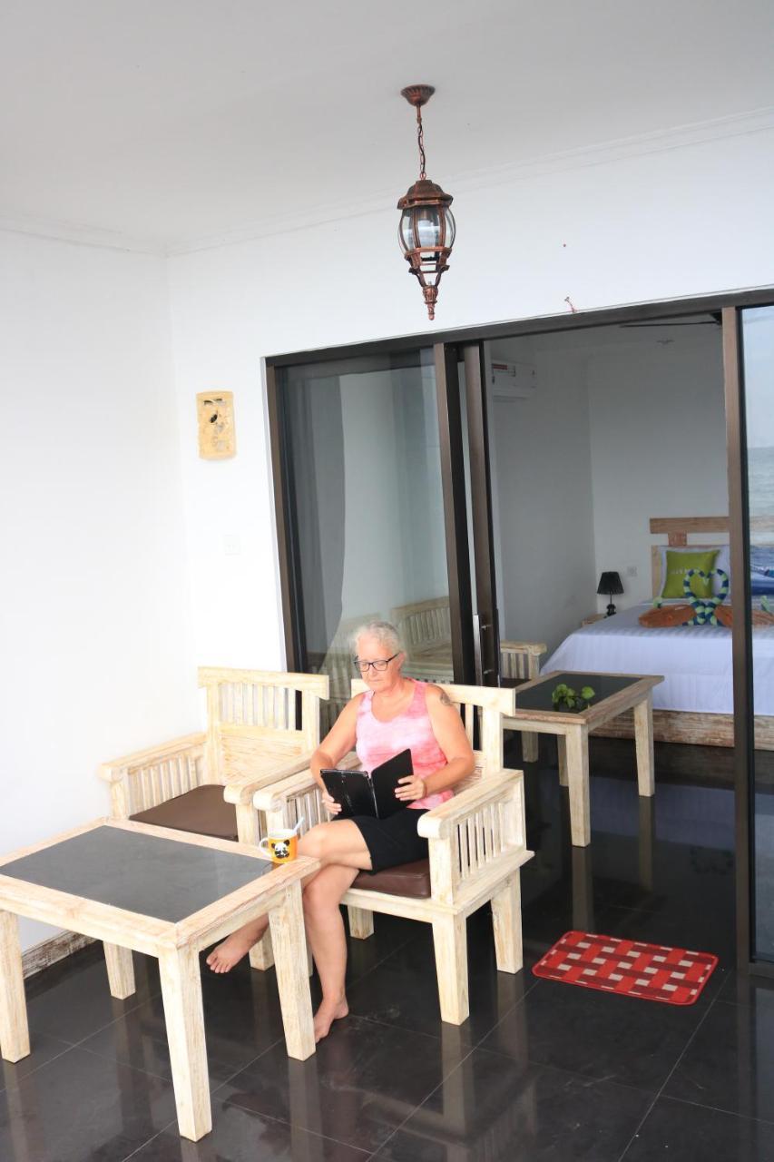 Alur Beach Homestay Amed  Ngoại thất bức ảnh